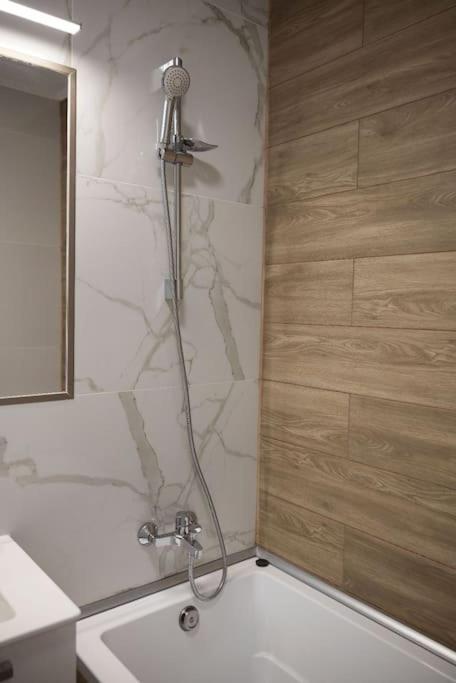 Eliza'S Apartment By Oasis Homes Oradea Luaran gambar